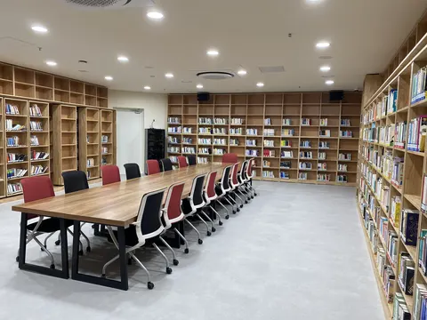 서초구립양재도서관 다목적실